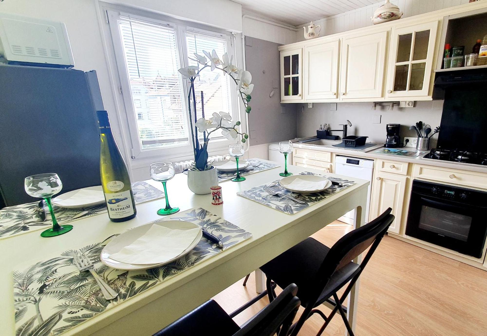 Apartament Le Bienvenue A Colmar - Parking Prive Inclus, Centre A Deux Pas Pokój zdjęcie